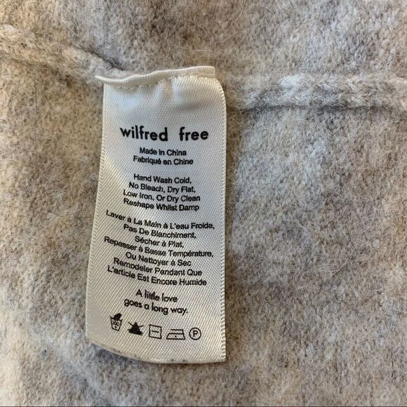 Aritzia Wilfred wool cardigan size extra small - Picture 4 of 6